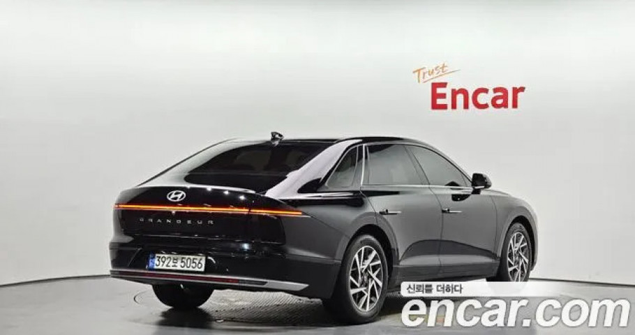 Hyundai Grandeur 