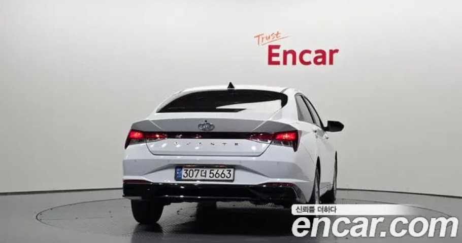 Hyundai Avante (Elantra) 