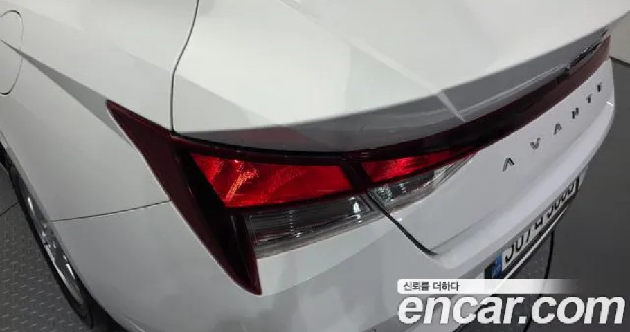 Hyundai Avante (Elantra) 