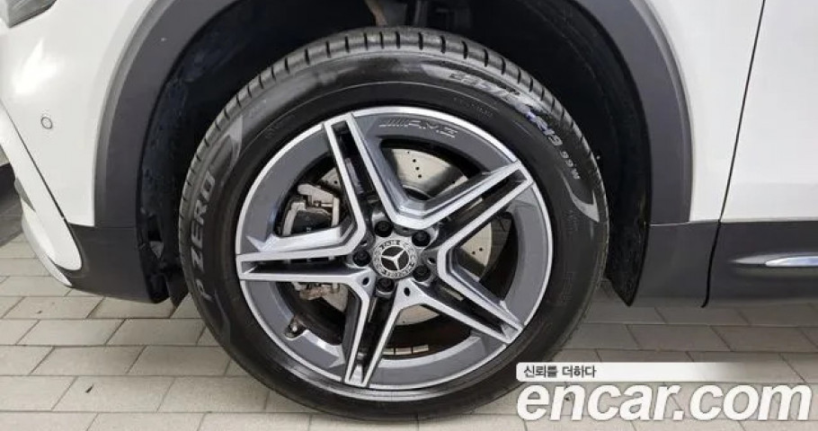 Mercedes-Benz Glb-Class 