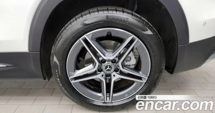 Mercedes-Benz Glb-Class 