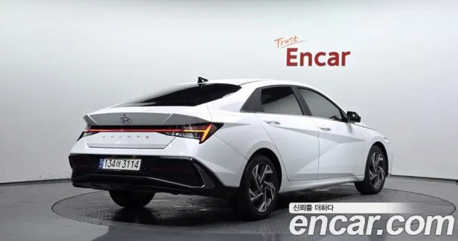 Hyundai Avante (Elantra) 