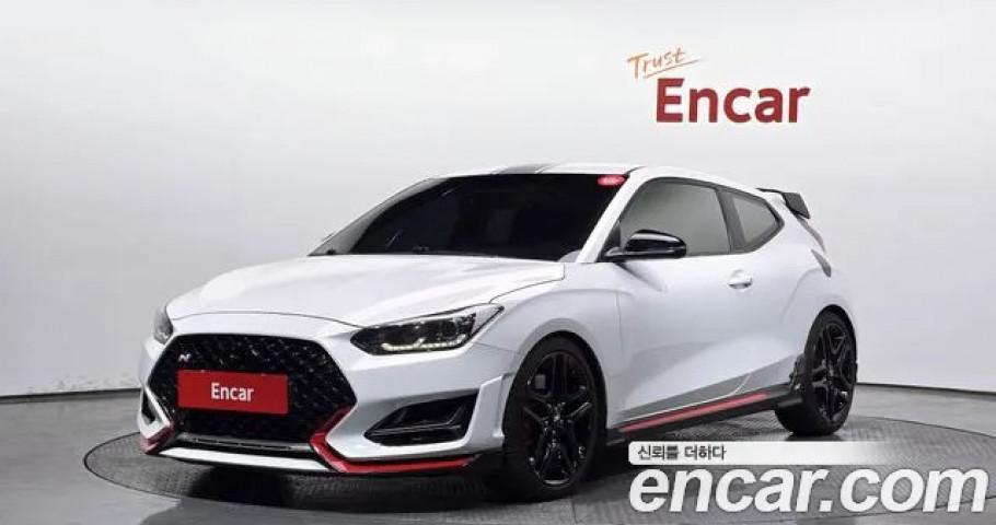 Hyundai Veloster 