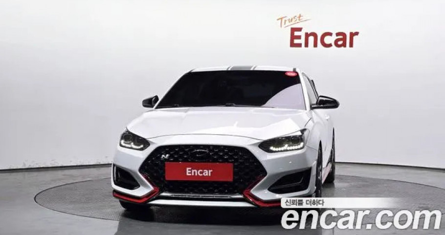 Hyundai Veloster 