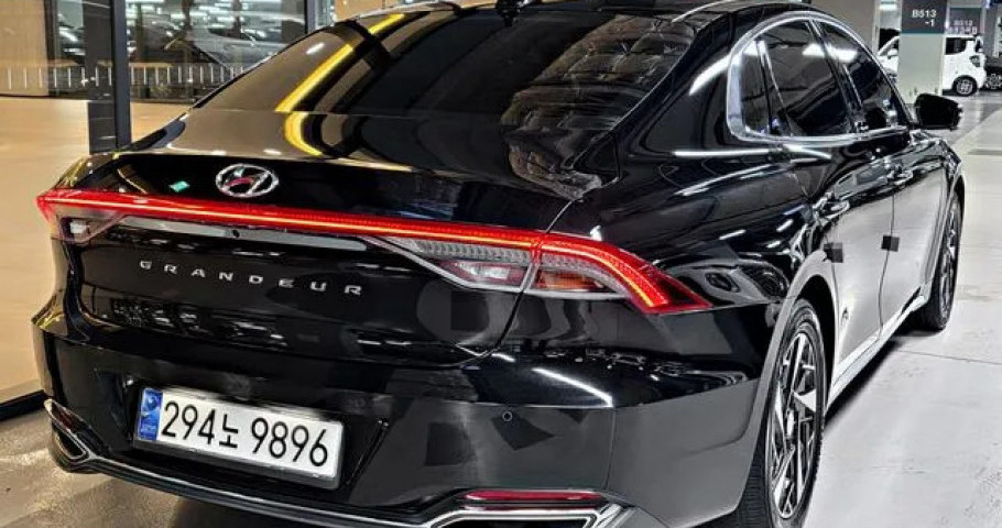 Hyundai Grandeur 