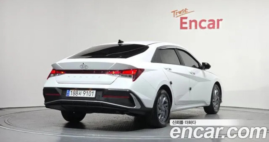 Hyundai Avante (Elantra) 