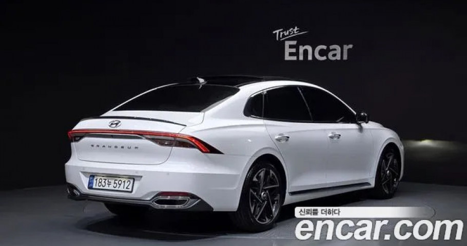 Hyundai Grandeur 