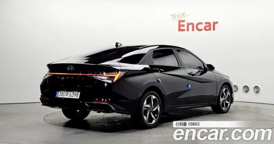 Hyundai Avante (Elantra) 