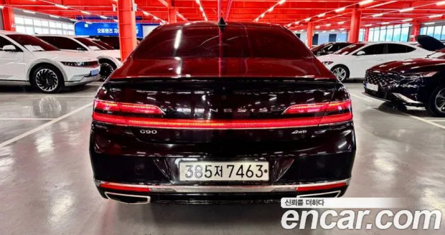 Genesis G90 