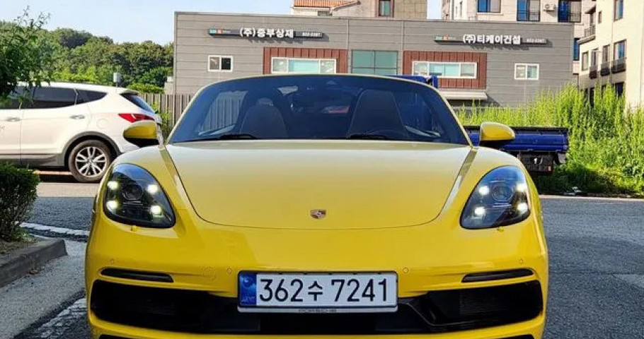 Porsche 718 