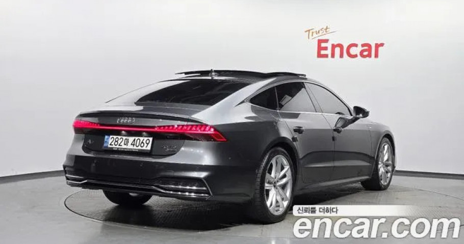 Audi A7 