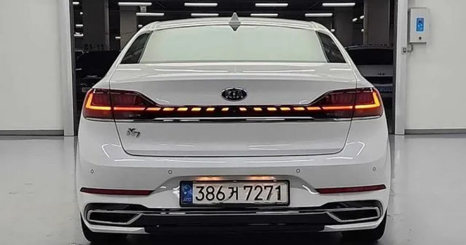 Kia K7 