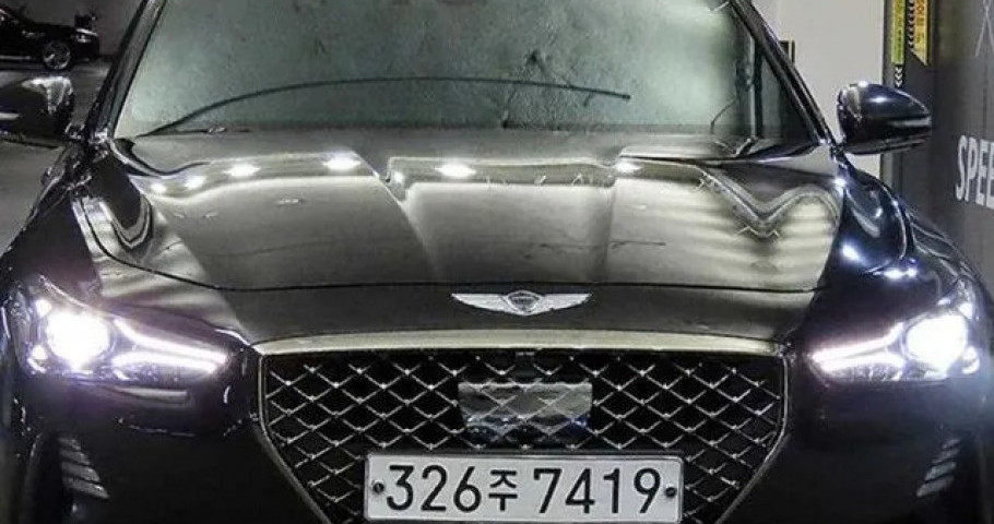 Genesis G70 