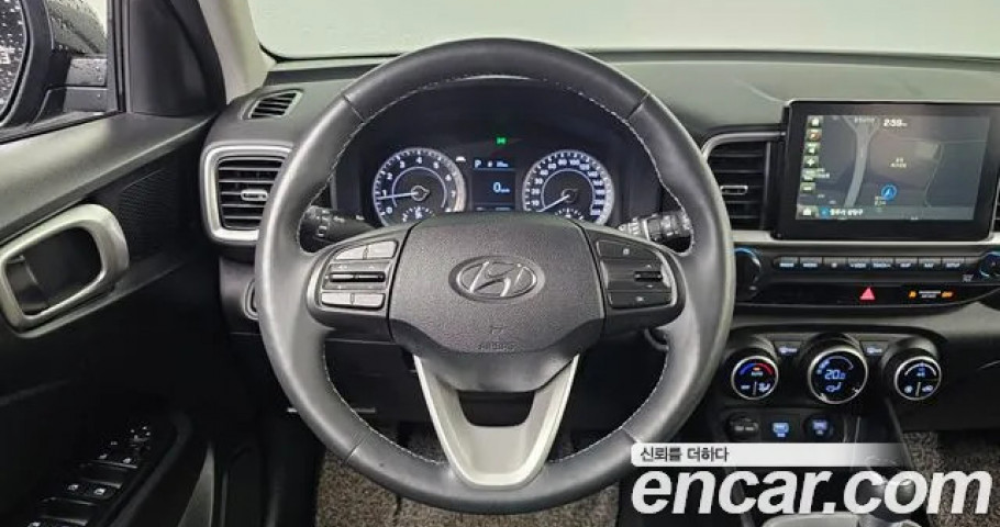 Hyundai Venue 