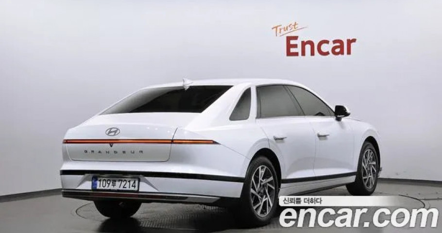 Hyundai Grandeur 