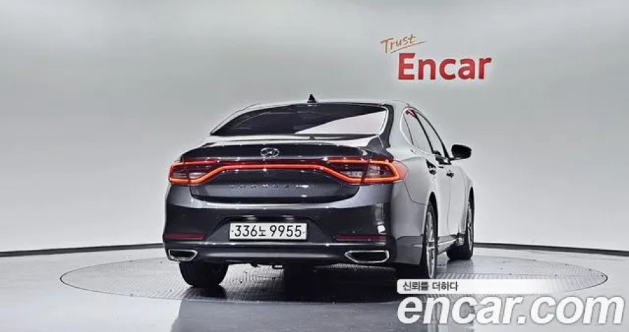 Hyundai Grandeur 