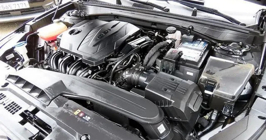 Kia K8 