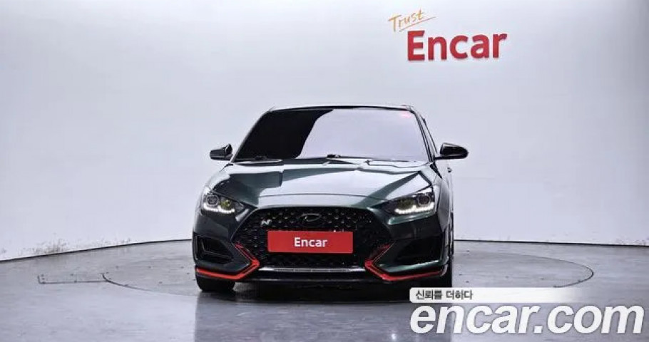 Hyundai Veloster 