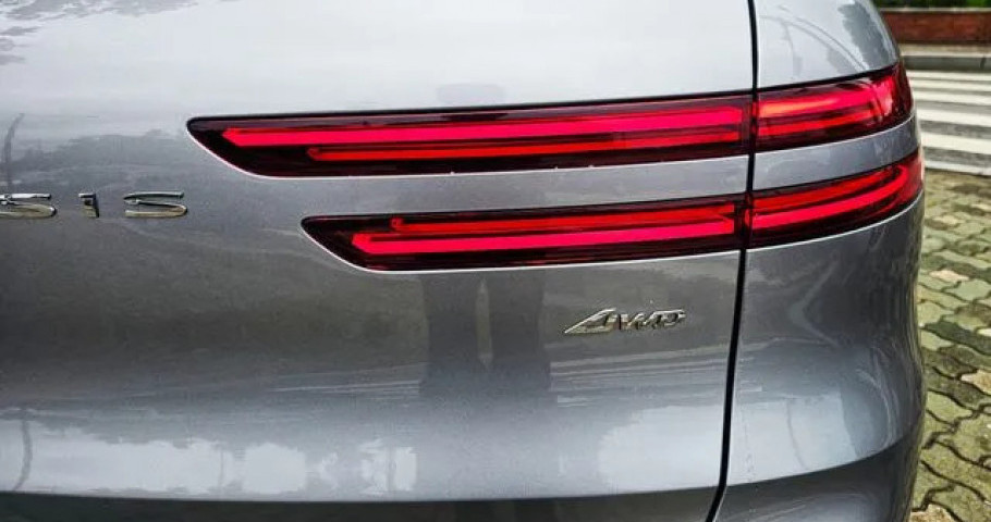 Genesis Gv70 