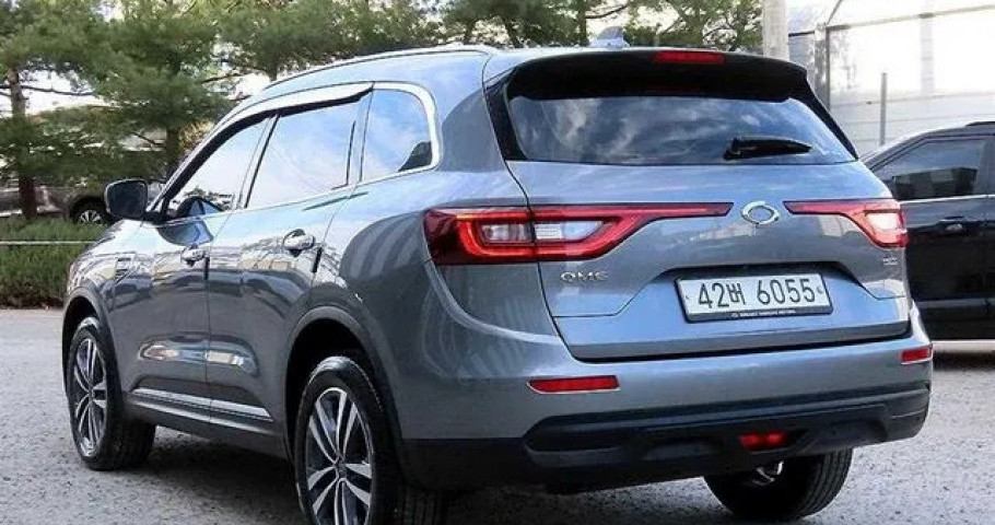 Renault Qm6 