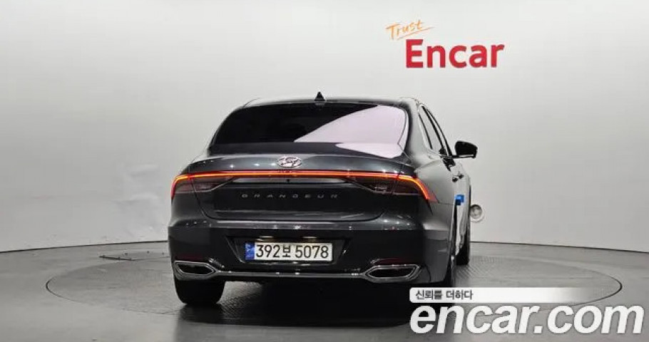 Hyundai Grandeur 