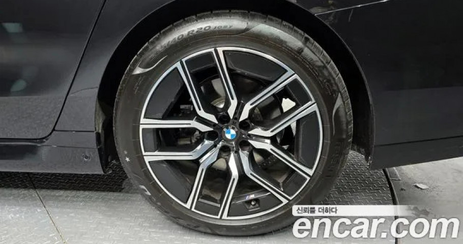 Bmw 7-Series 