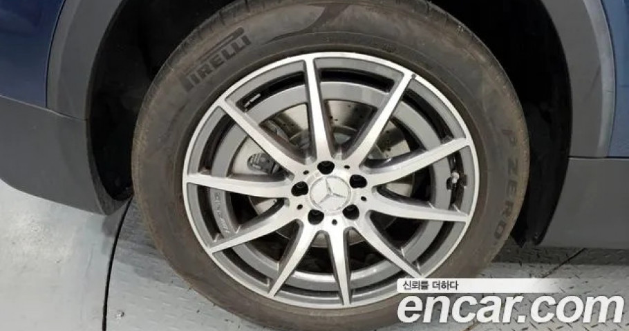 Mercedes-Benz Glb-Class 