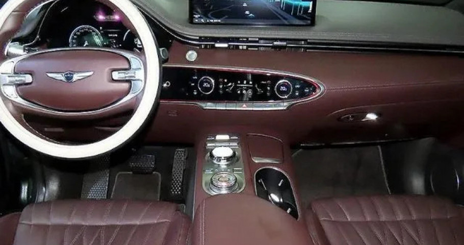 Genesis Gv70 