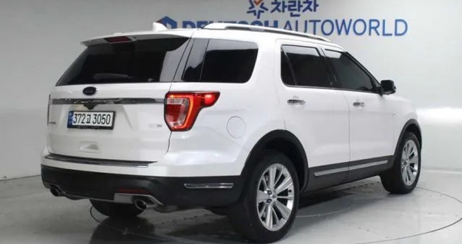 Ford Explorer 