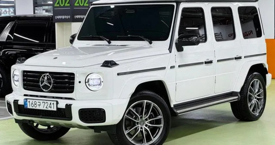 Mercedes-Benz G-Class 