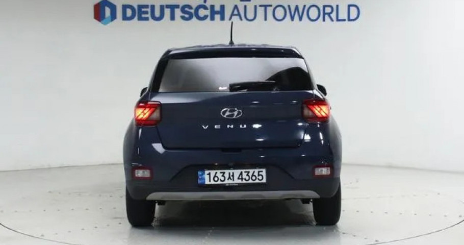 Hyundai Venue 