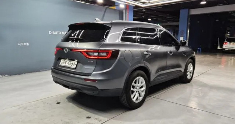 Renault Qm6 