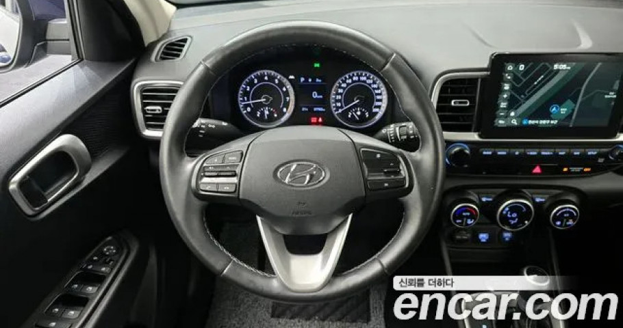 Hyundai Venue 