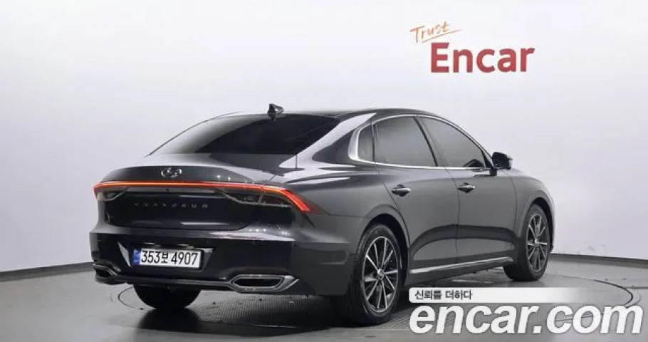 Hyundai Grandeur 