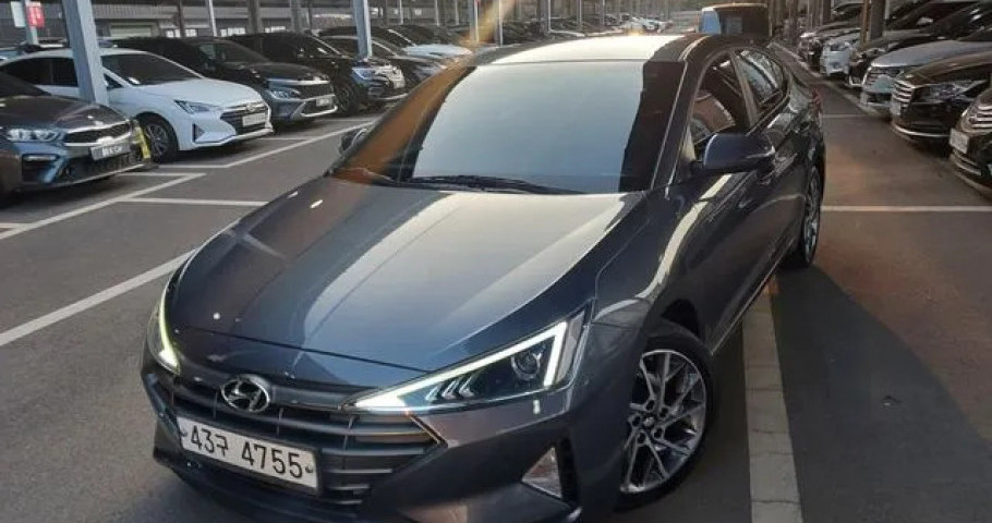 Hyundai Avante (Elantra) 