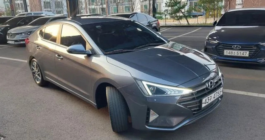 Hyundai Avante (Elantra) 