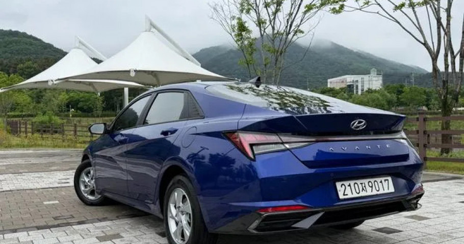 Hyundai Avante (Elantra) 