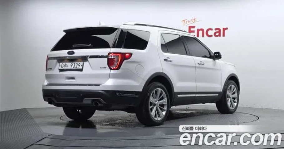 Ford Explorer 