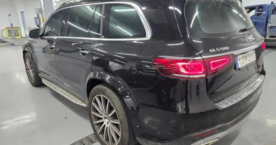 Mercedes-Benz Gls-Class 
