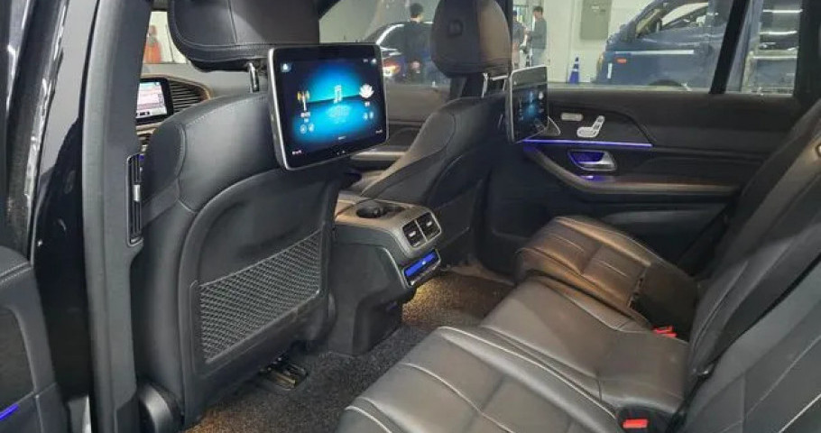 Mercedes-Benz Gls-Class 