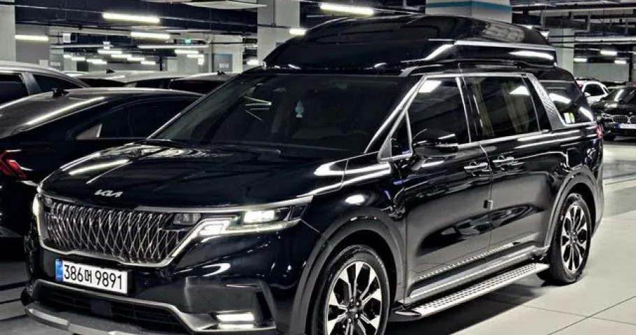 Kia Carnival 