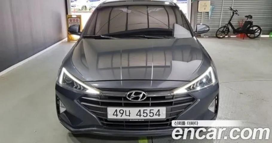 Hyundai Avante (Elantra) 