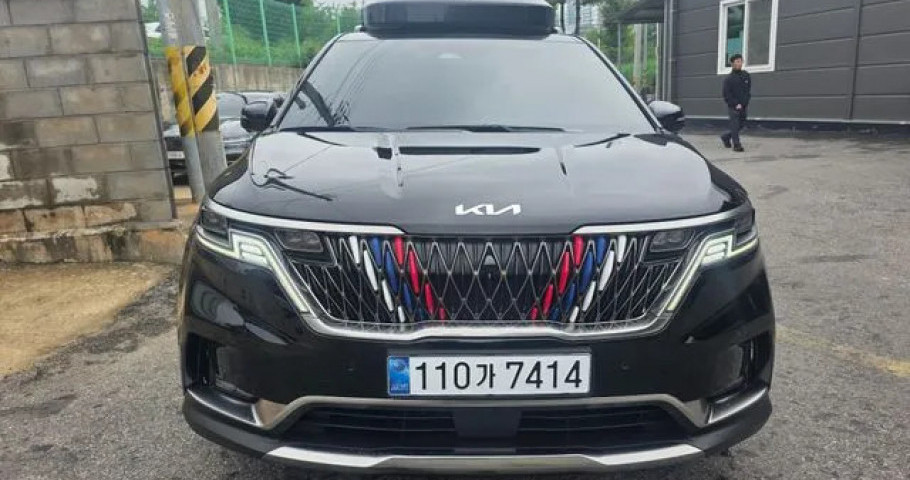 Kia Carnival 