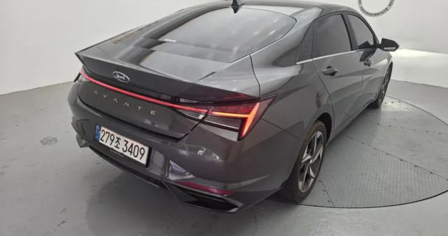 Hyundai Avante (Elantra) 