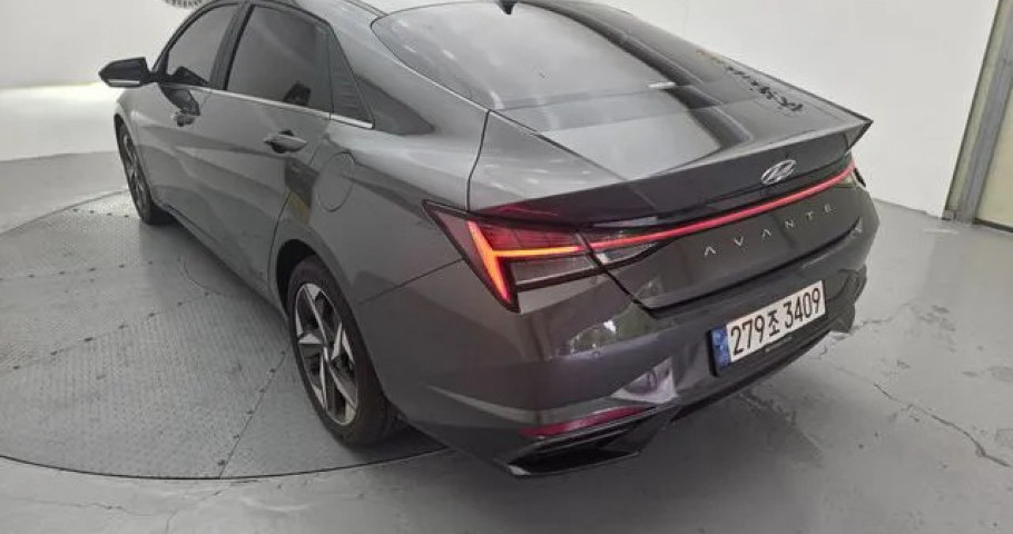 Hyundai Avante (Elantra) 