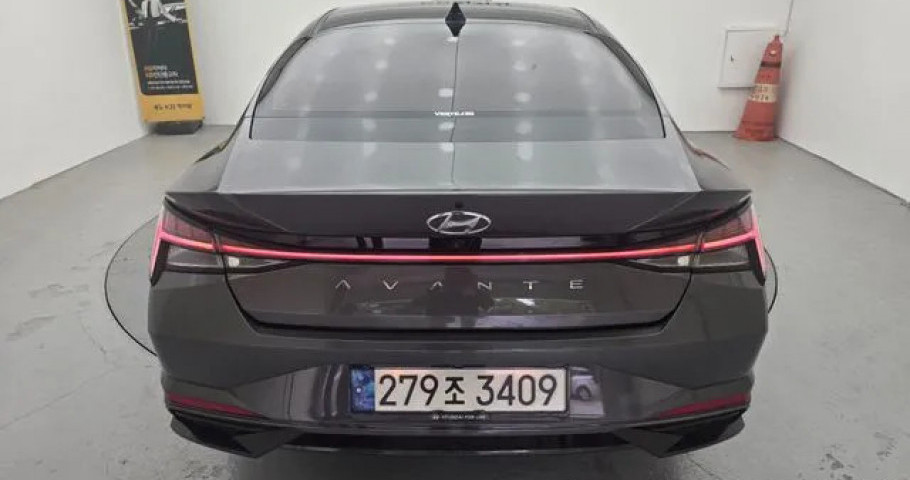 Hyundai Avante (Elantra) 