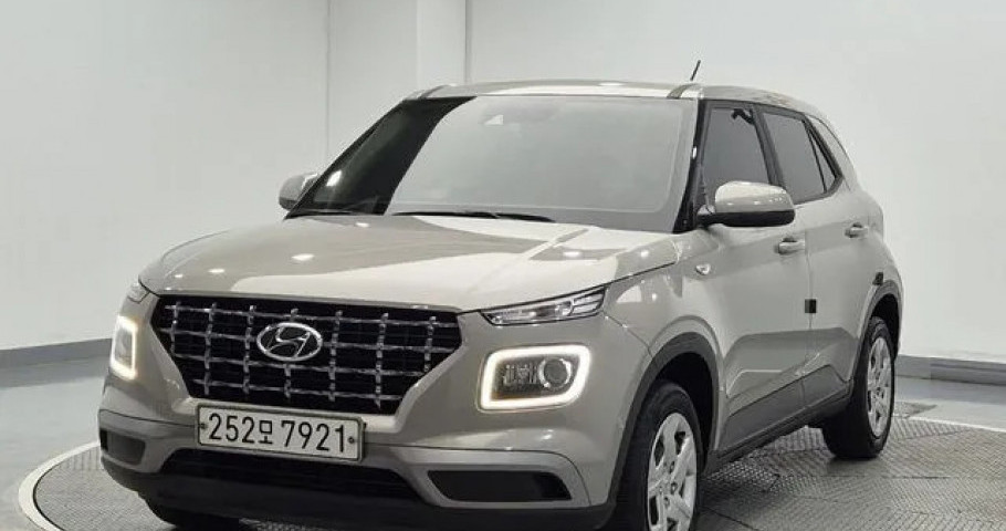 Hyundai Venue 