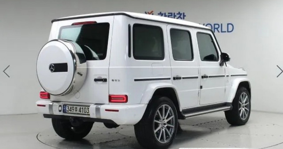 Mercedes-Benz G-Class 