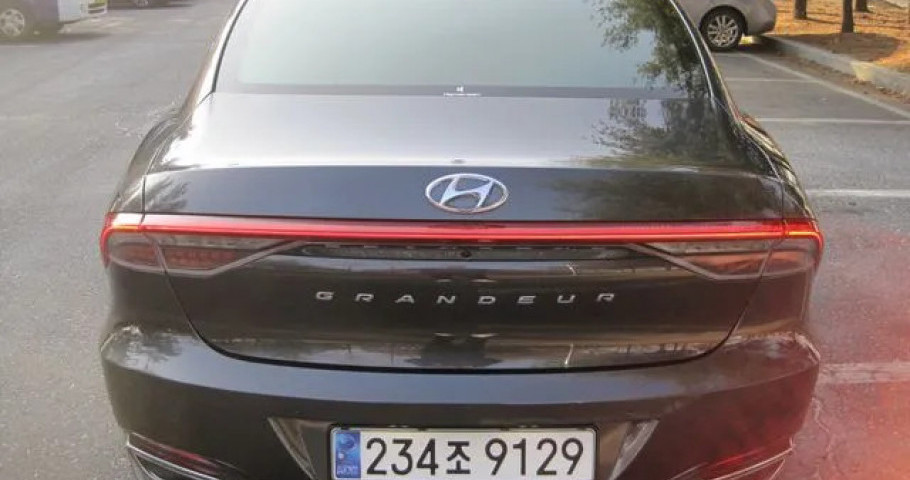Hyundai Grandeur 