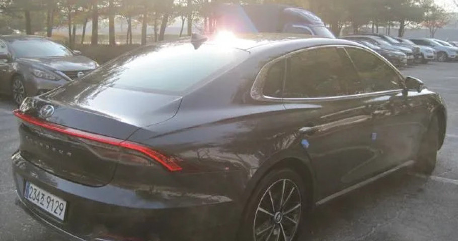Hyundai Grandeur 